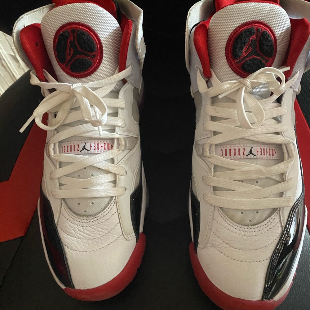 Jumpman Two Trey size 11 Jordan’s